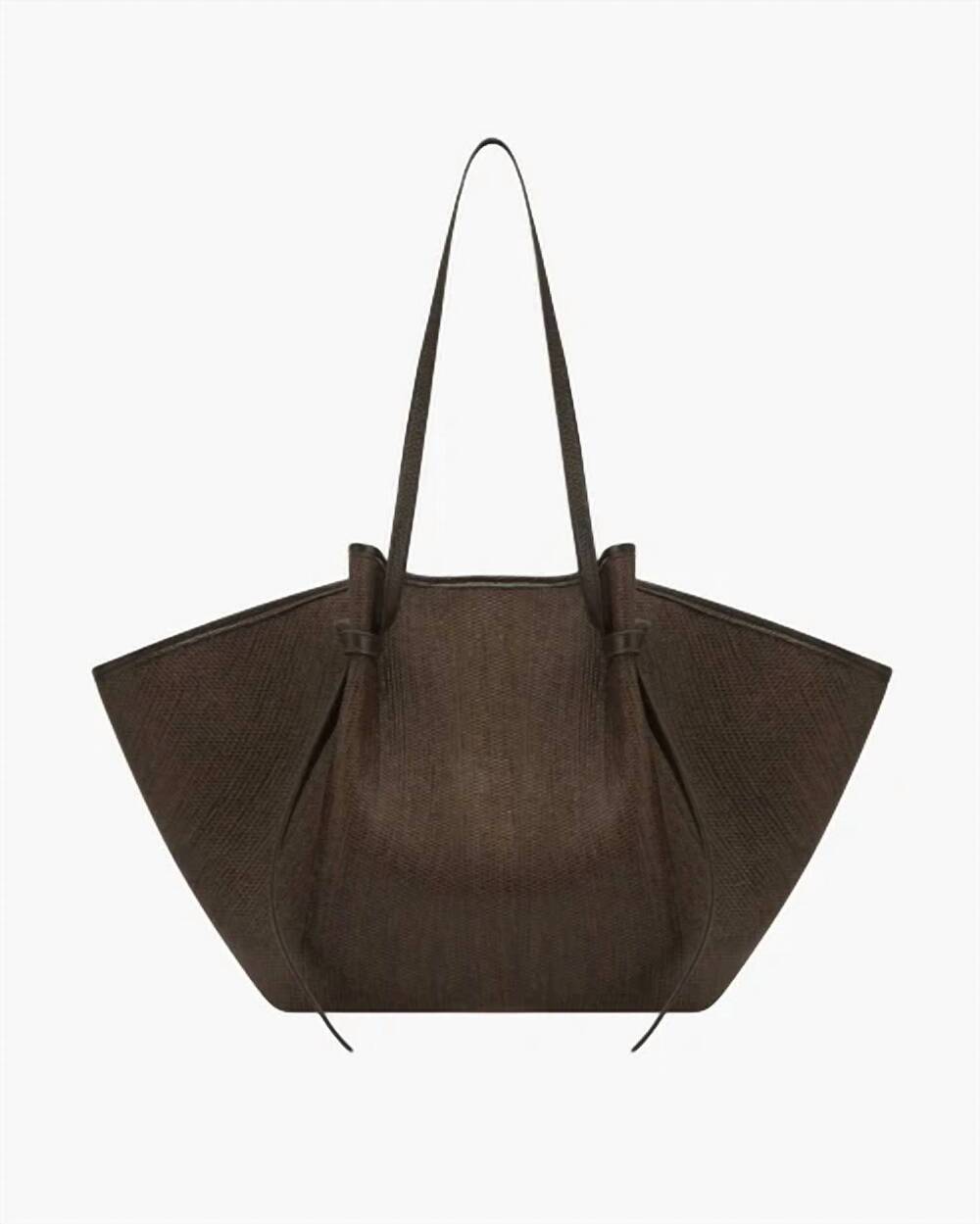 NEW YUZEFI women's mochi woven raffia tote bag in fudge